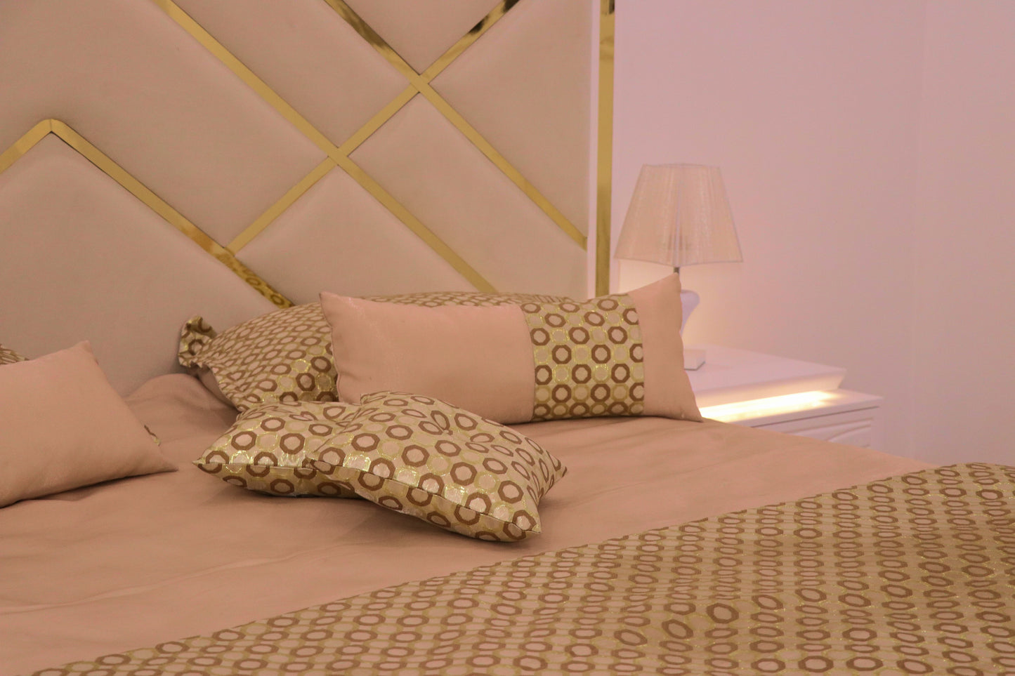 Chambre à Coucher Lila